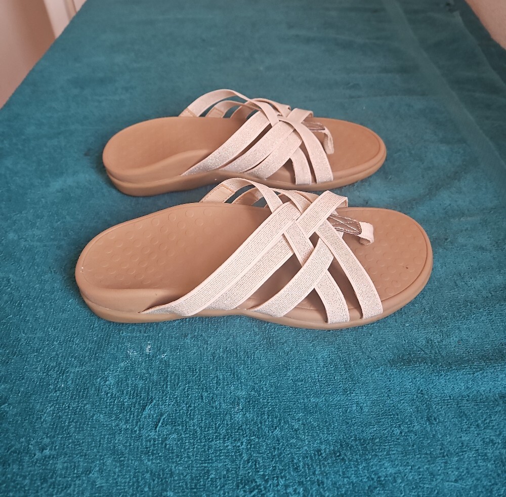 Vionic Tia Supportive Thong Sandal Size 7 Women - Picture 4 of 7